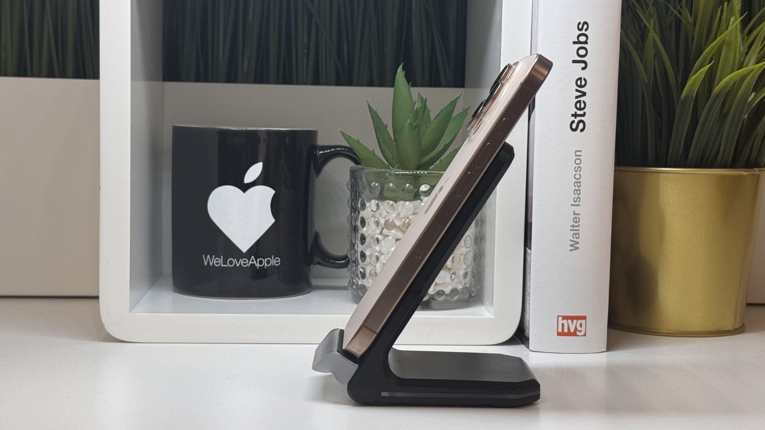 iPhone 16 Pro, 256GB, Sivatagi Titán, Számla, 2 Év Garancia