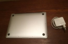 Apple Macbook Air i5
