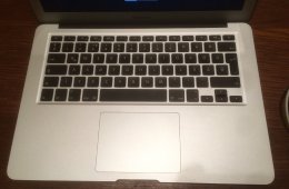 Apple Macbook Air i5