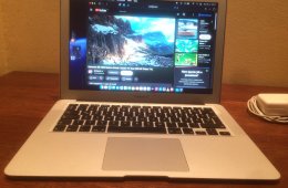 Apple Macbook Air i5