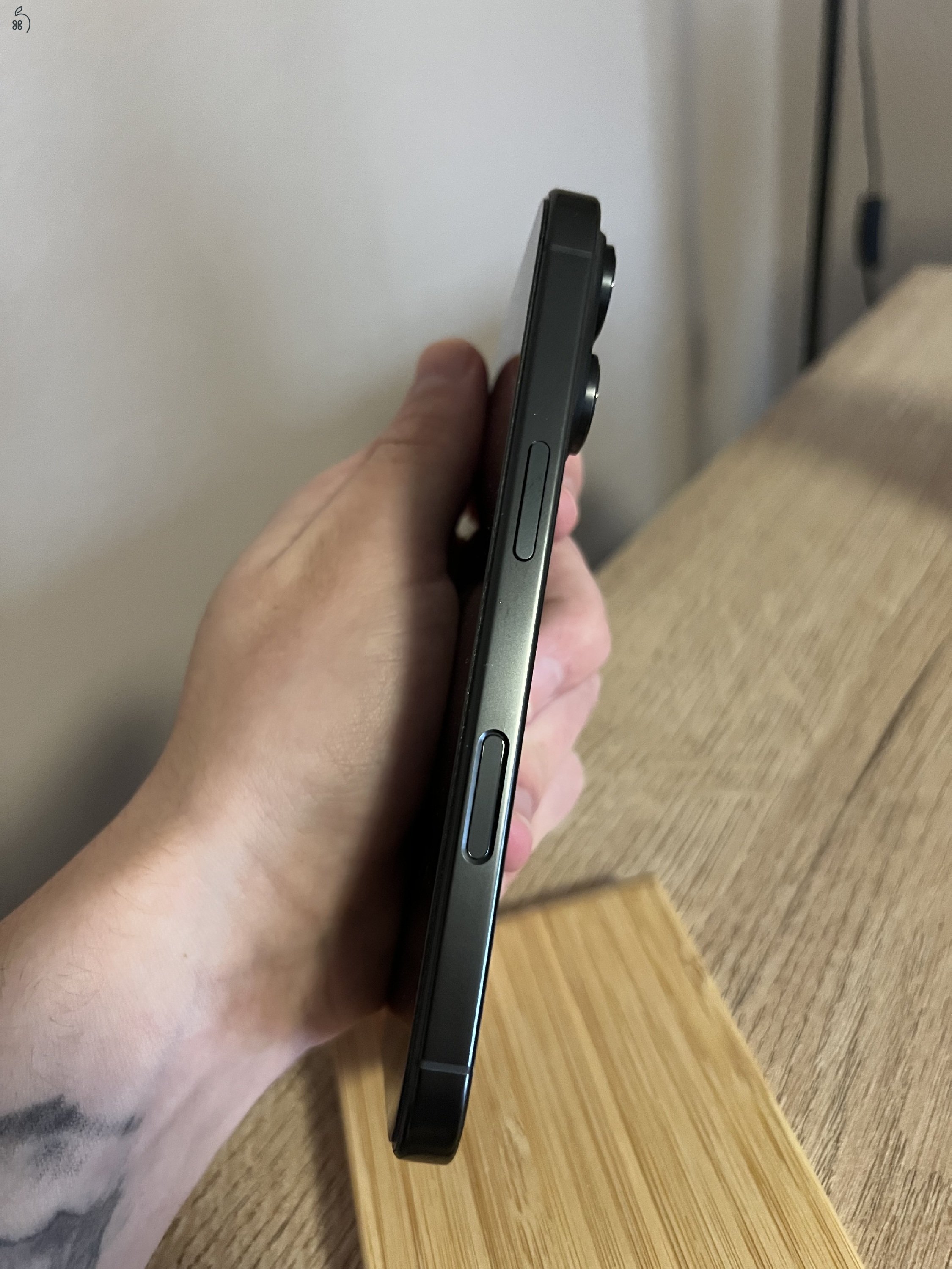 iPhone 16 Pro