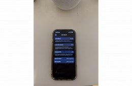 Apple iPhone 17 256GB (Fekete) – Kiváló állapotban, sok tartozékkal