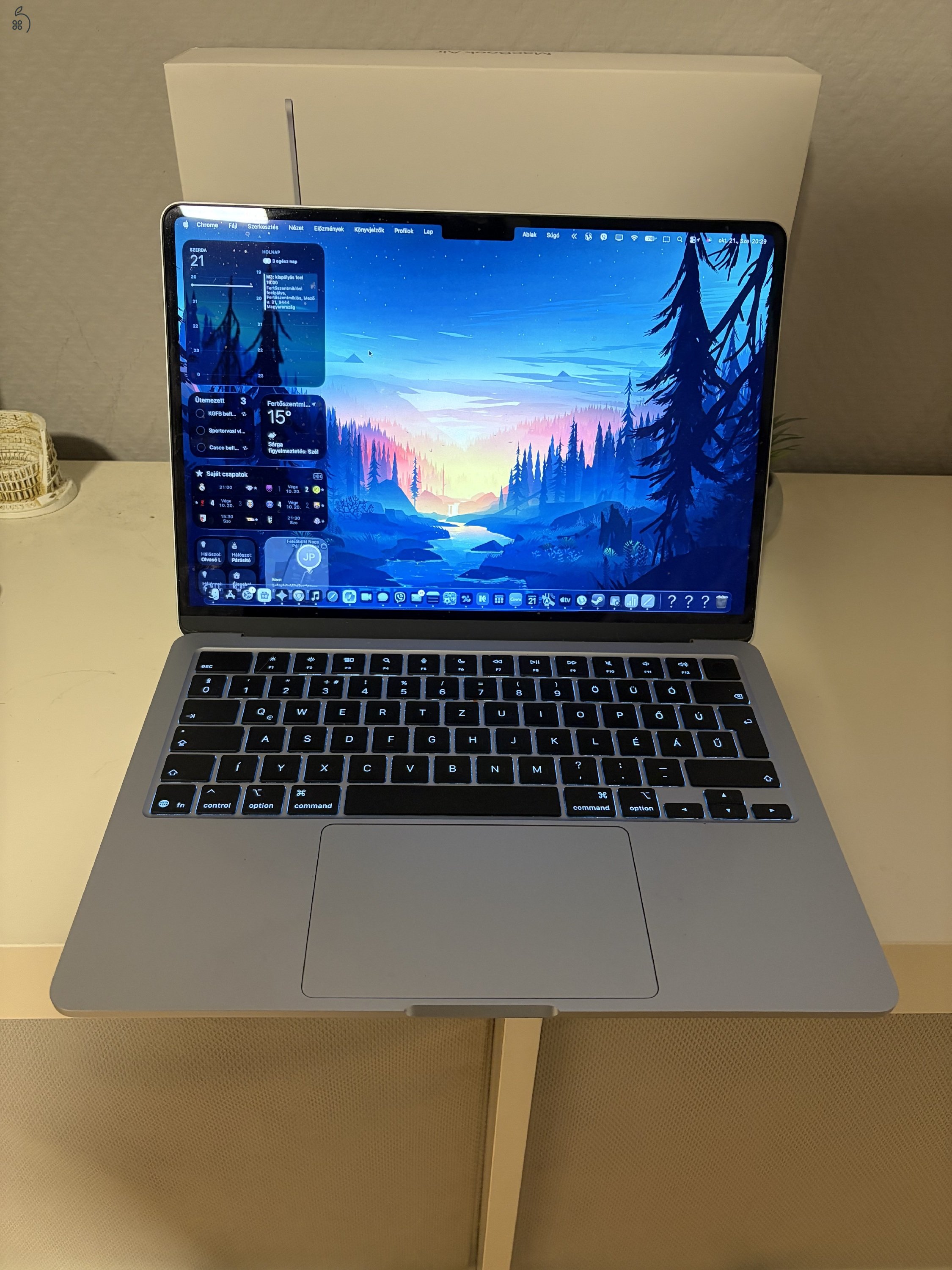 Apple MacBook Air M4 (16GB RAM / 256GB SSD) – Újszerű állapotban