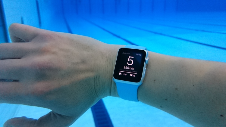Az első úszás app a Watch-on! Videó
