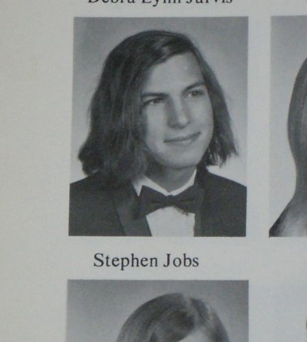Láttad már Steve Jobs érettségi képét? Meg is vennéd?