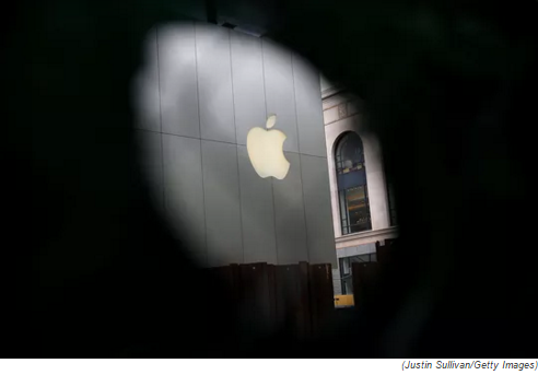 Titkos: Apple alkalmazottak százai dolgoznak egy virtuális valóság projekten