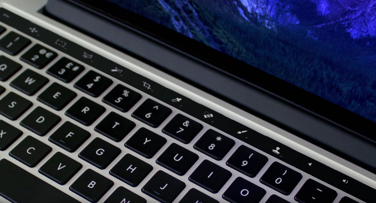 Lebukott az új MacBook Pro 