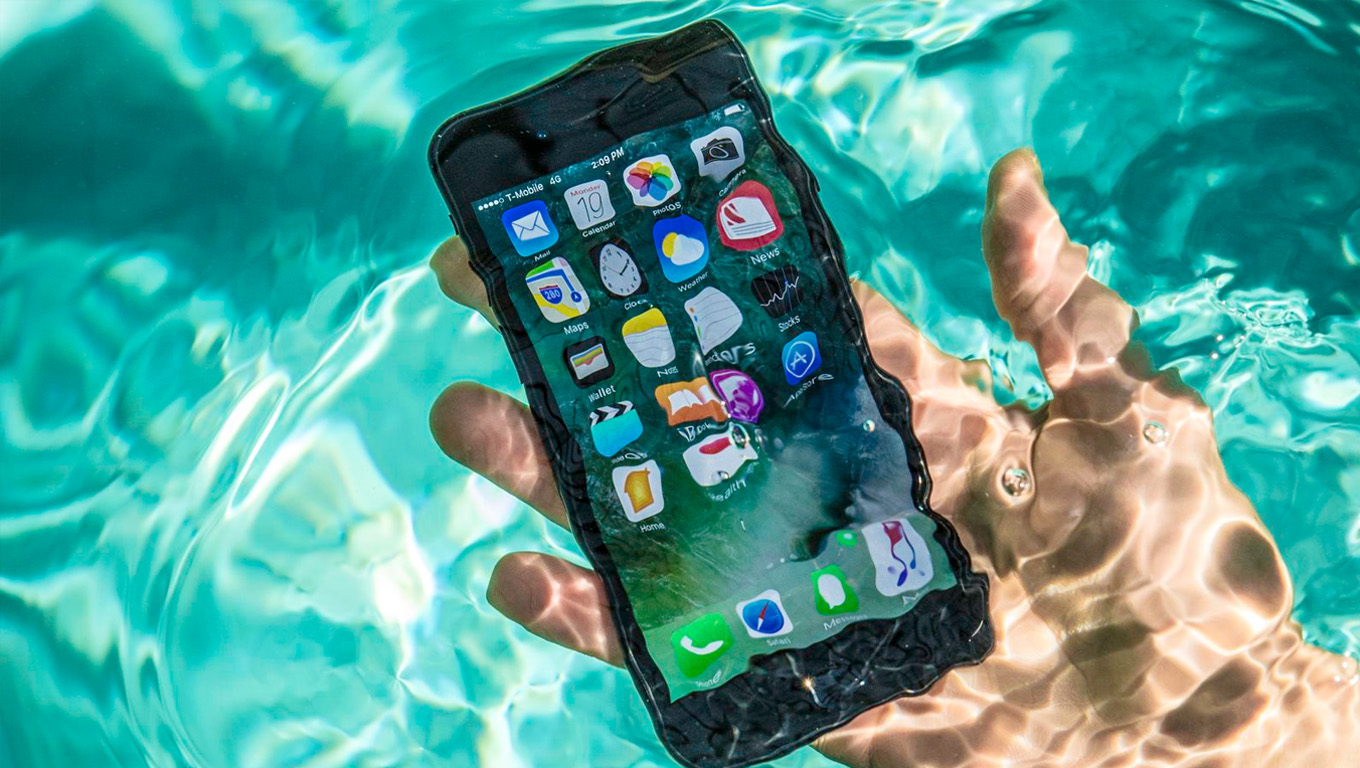 Még vízállóbb iPhone érkezik?