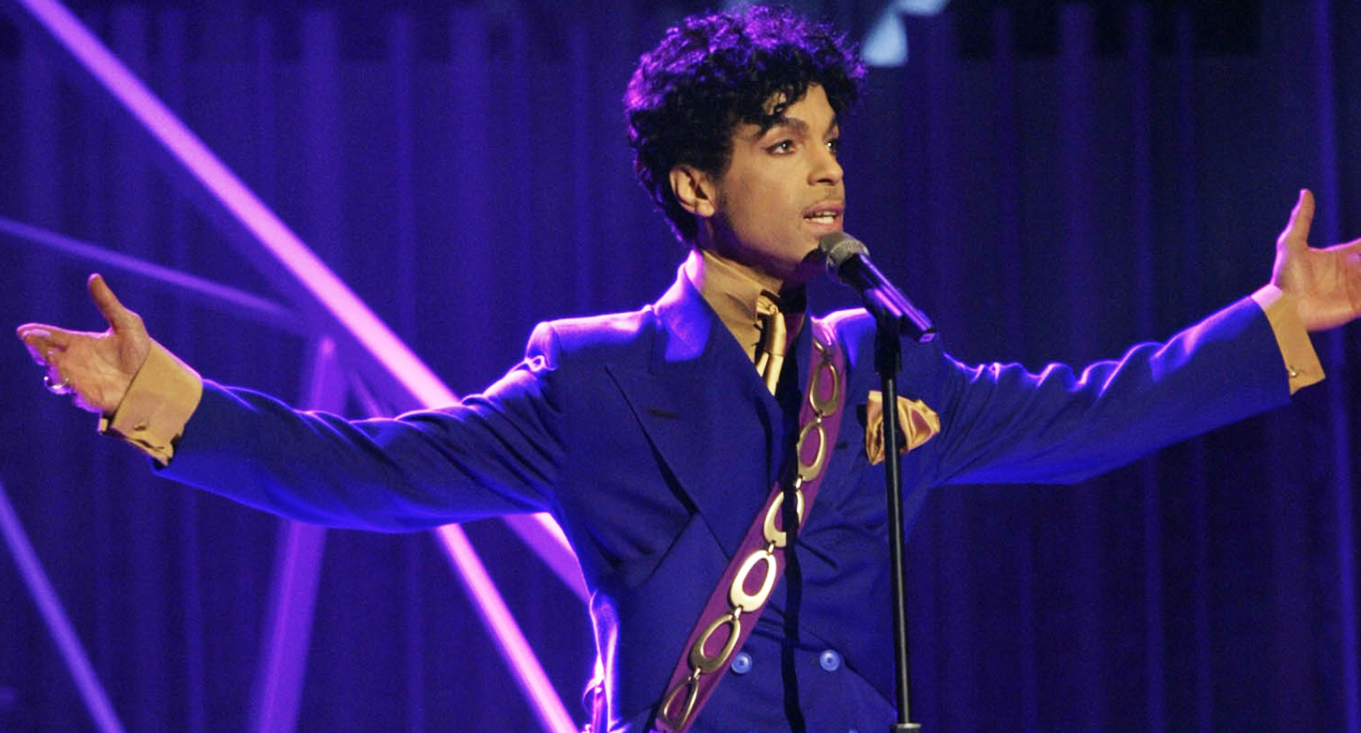 Prince visszatér az Apple Music segítségével!