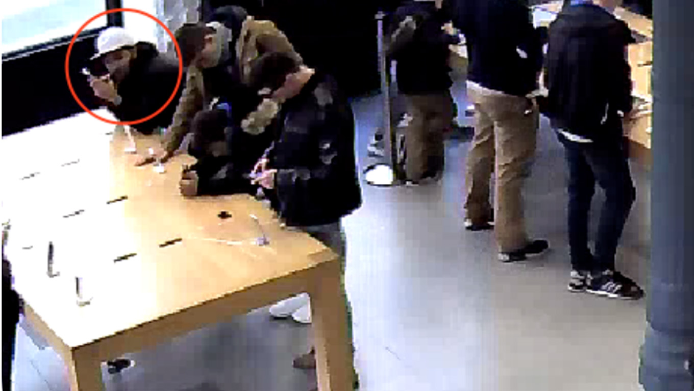 Így loptak el 24 iPhone-t a madridi Apple boltból