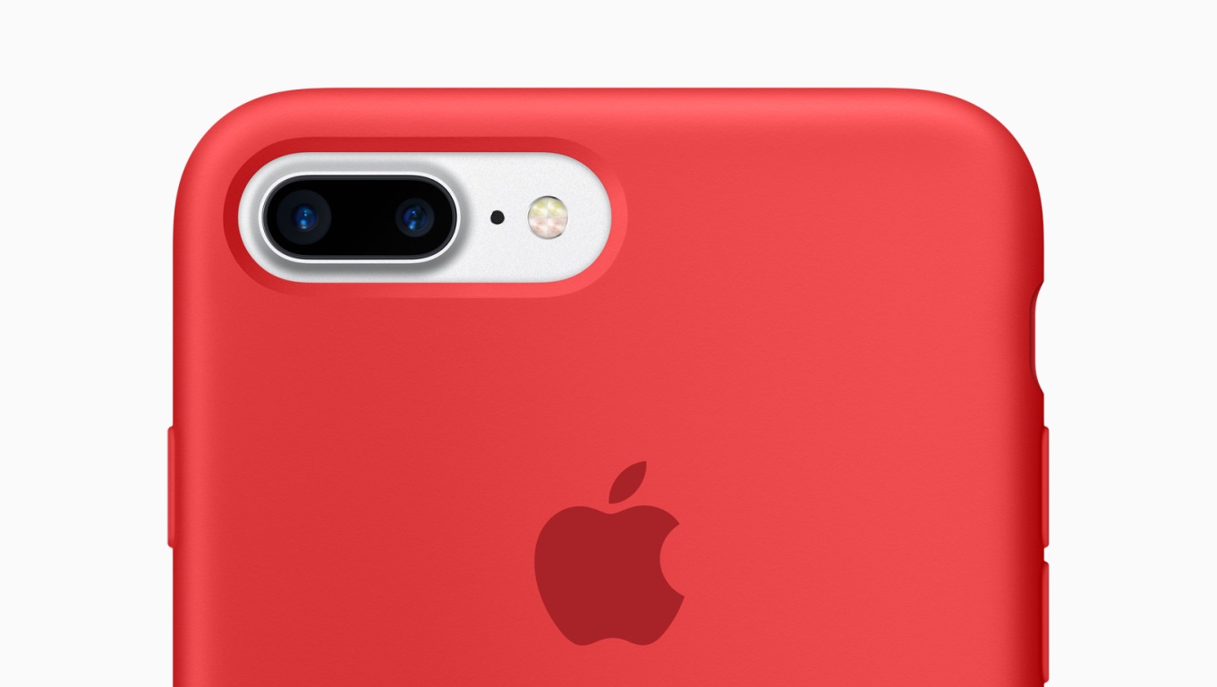 Márciusban jöhet a piros iPhone 7?