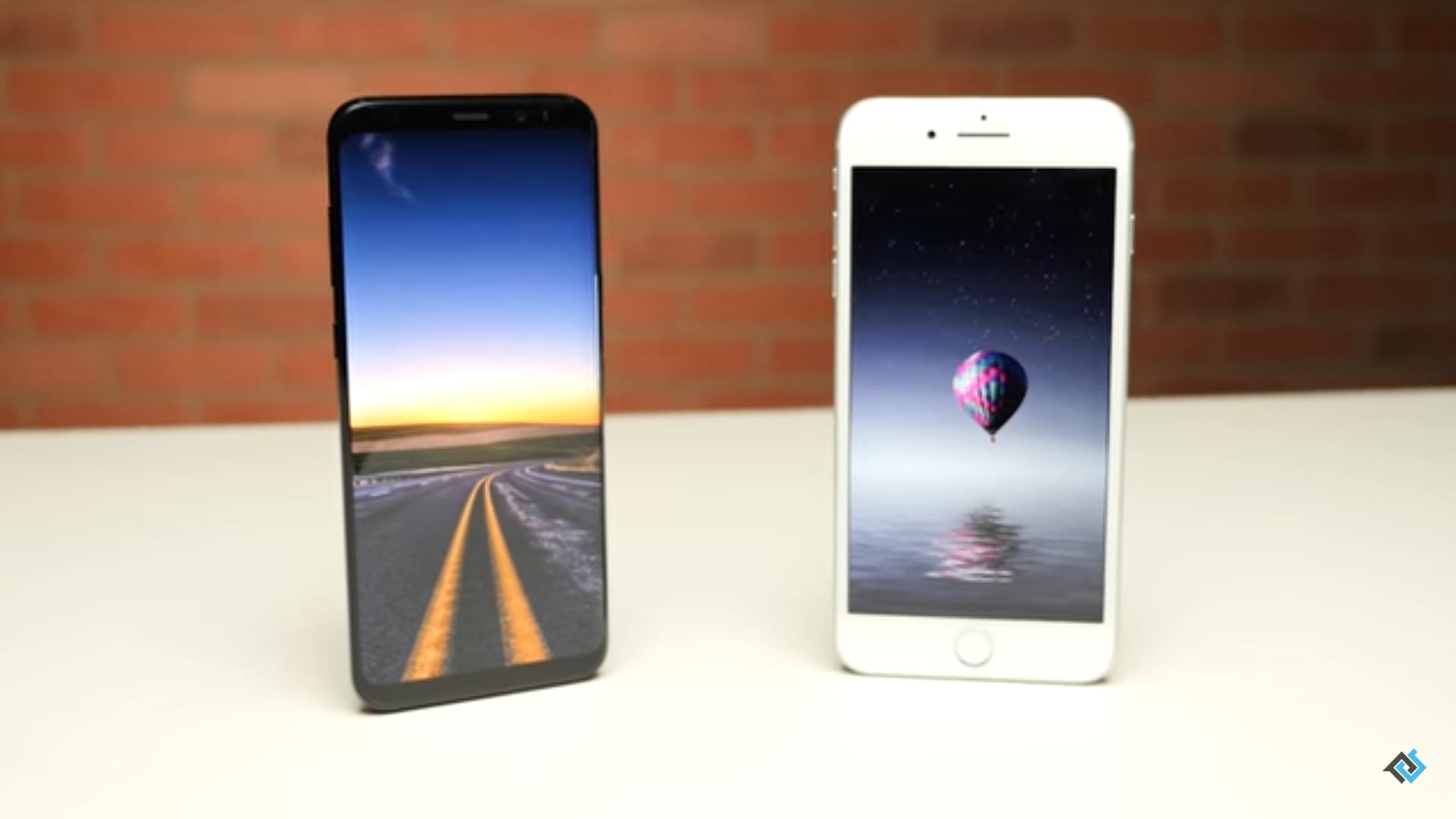 Galaxy S8 vs iPhone 7 Plus Benchmark teszt