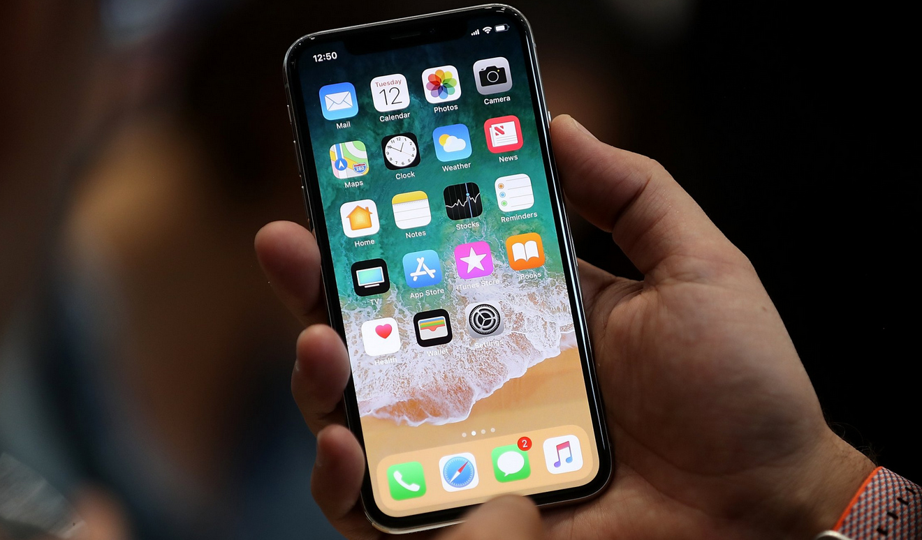 Gyorsabb mobilnet és dupla SIM a 2018-as iPhone-okban