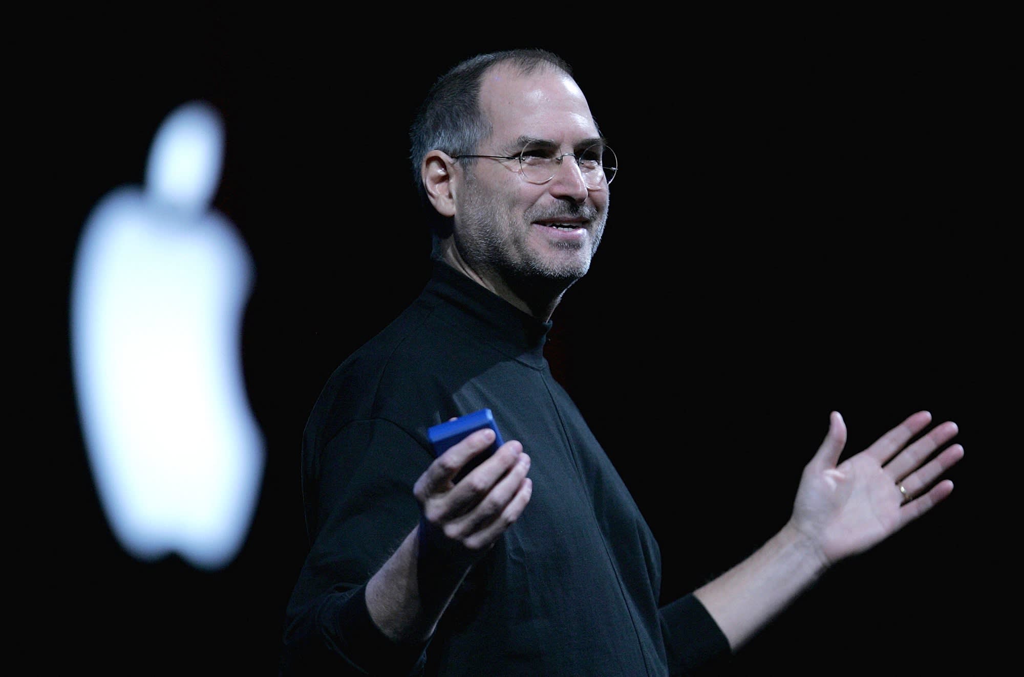 Steve Jobs azt remélte a telefonok úgy hatnak majd az agyunkra, mint a biciklizés