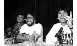 Wozniak 1985-ben kilépett.