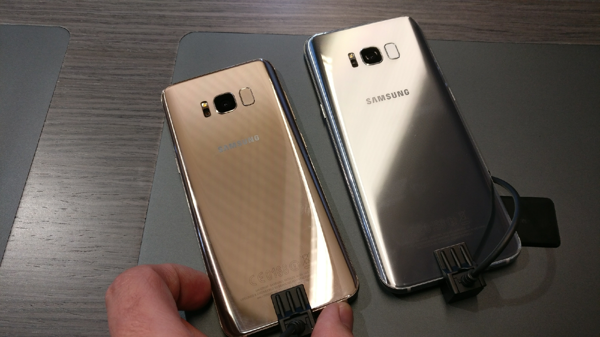 Galaxy S8 Home gomb a hátsó panelen